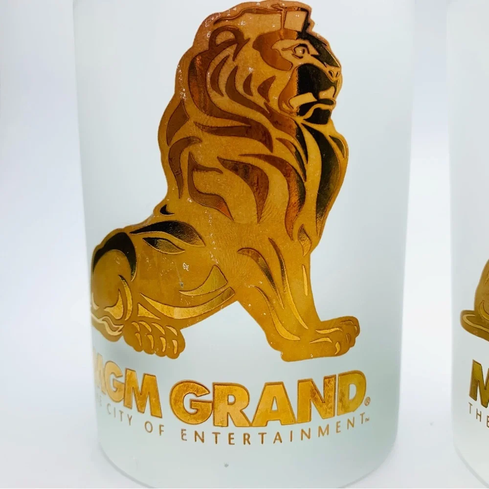 Vtg Las Vegas MGM Grand Casino Hotel Frosted Whiskey Lowball Glasses Gold Lions